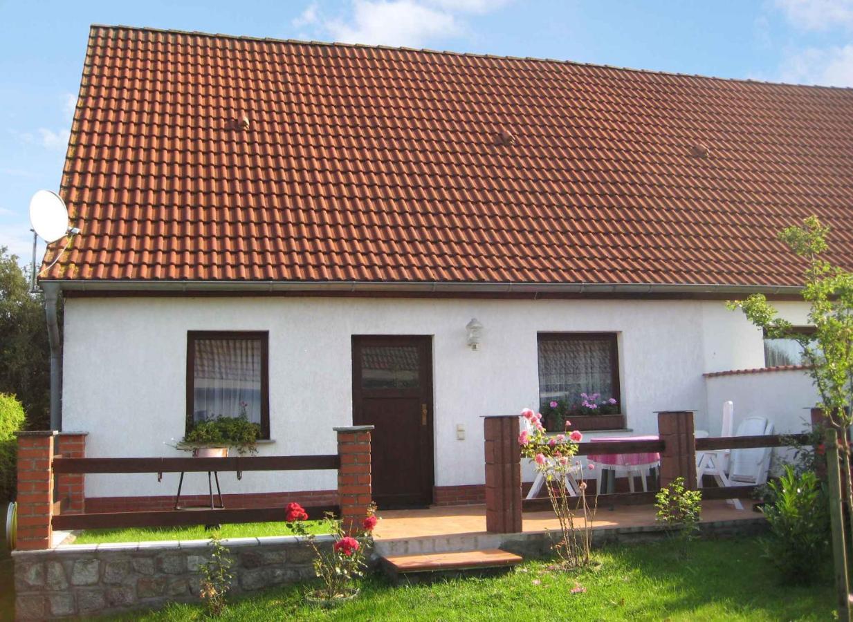 Apartment Zirkow 6 Schmacht Exteriör bild